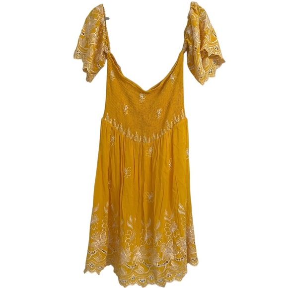 Flying Tomato Yellow Boho Floral Eyelet
Embroidered Smock Mini Sun Dress - Picture 1 of 12